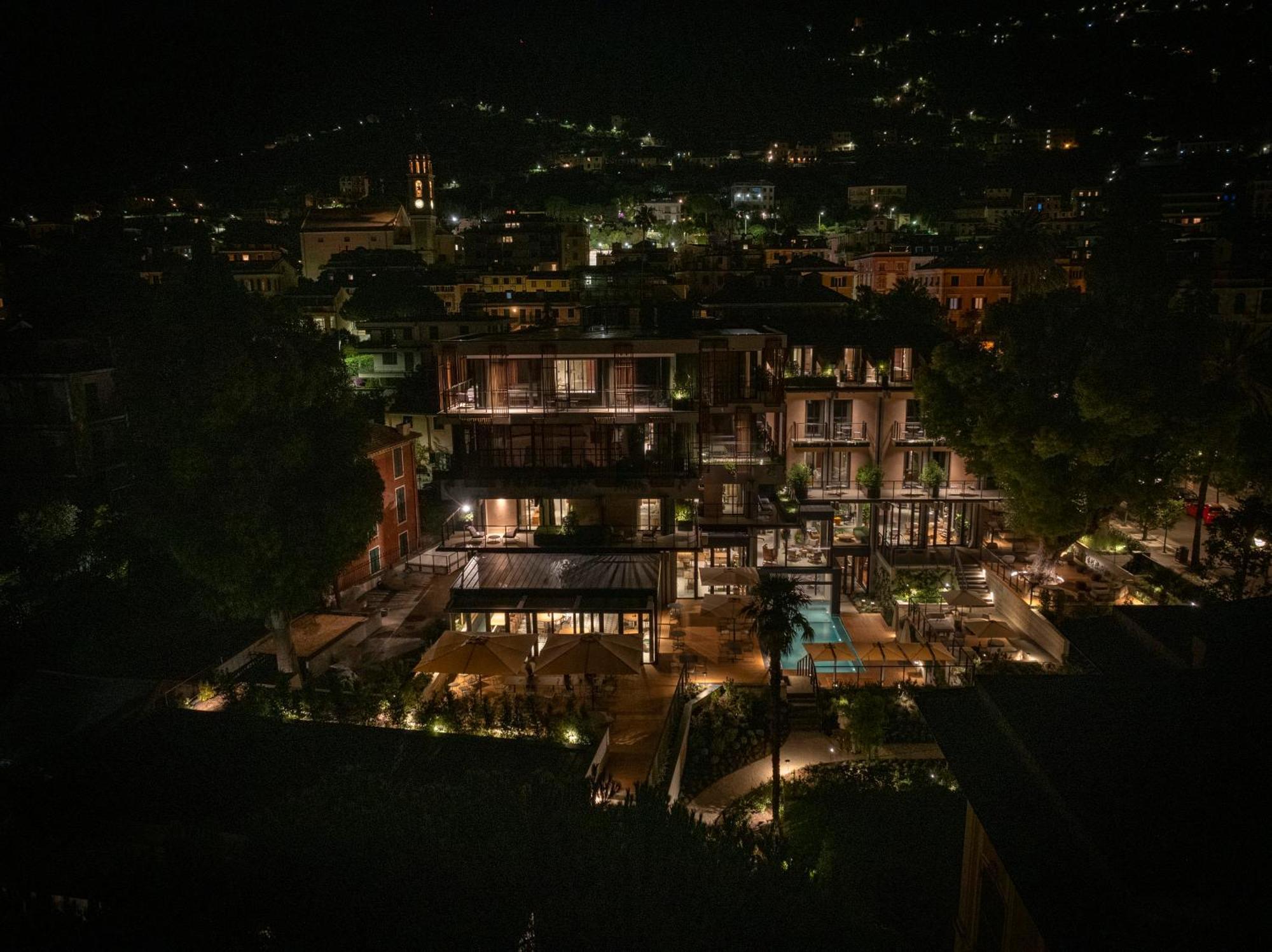 Capitolo Riviera Hotell Genua Exteriör bild